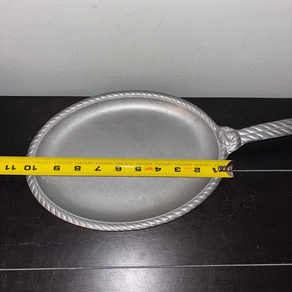 Vintage | Wilton RWP‎ | Pewter Oval Griddle Pan Rope Handle Textured Bottom